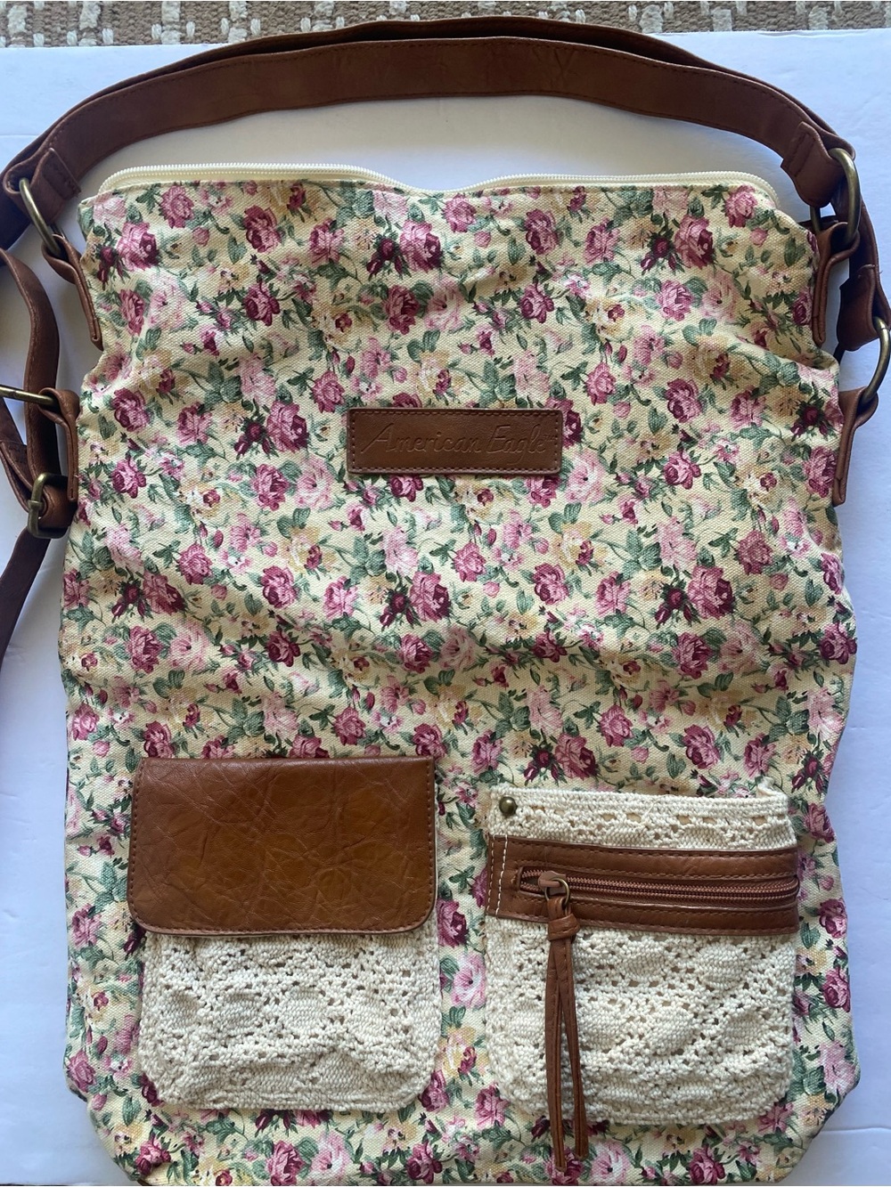 American Eagle Outfitters Brown and Cream Knit Crossbody Tote
